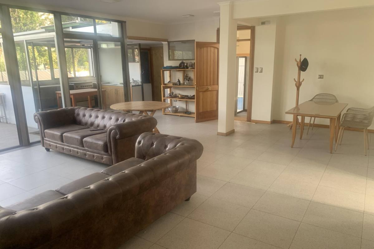 Sala Terraza Casa La Reina