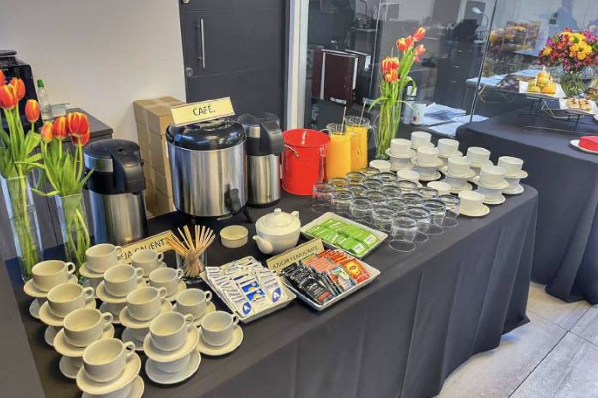 Loreto Rojas Producciones - Coffe Break - foto 4